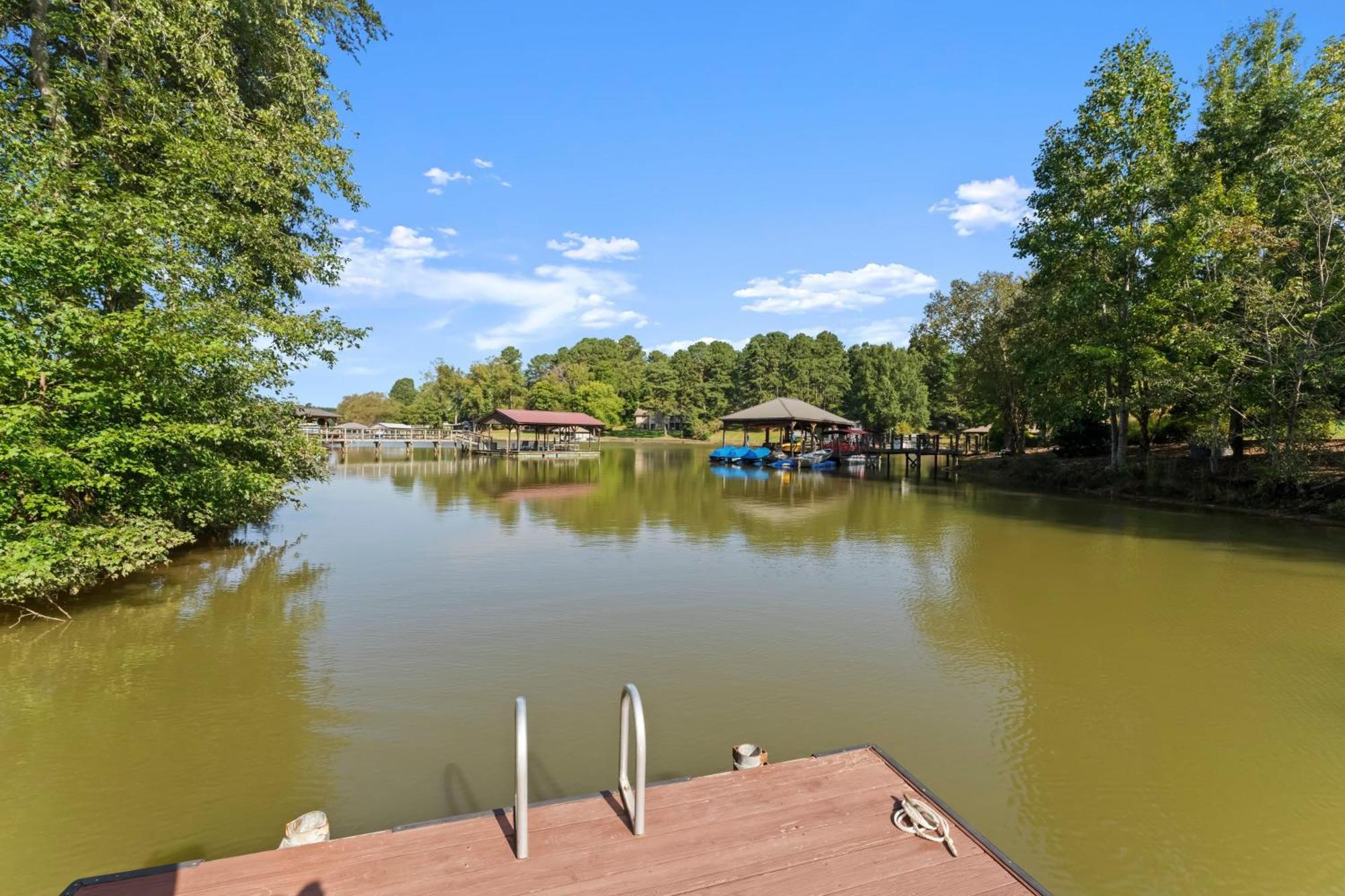 Lakeside Landing By Avantstay Private Dock موورسفيل المظهر الخارجي الصورة